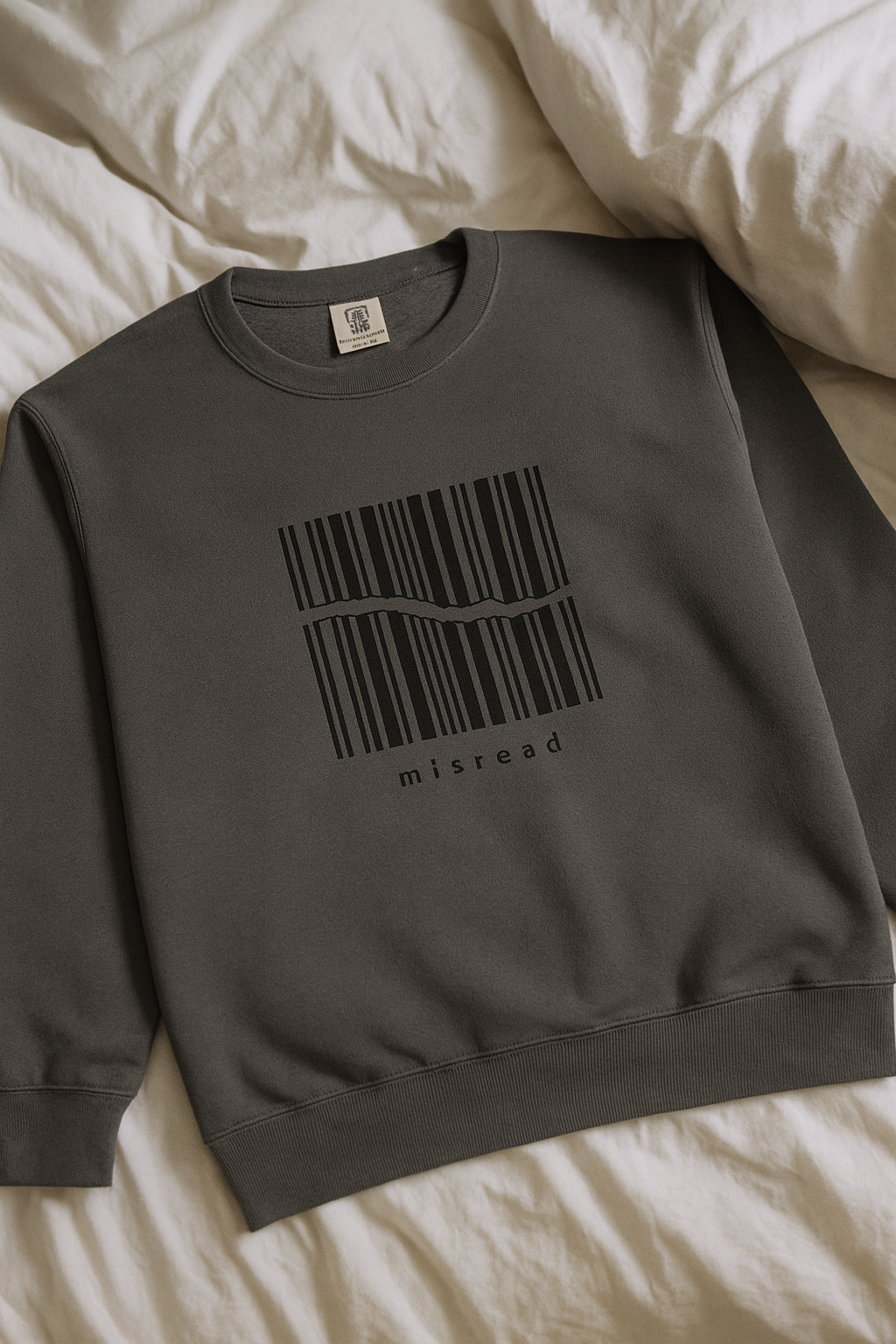MISREAD Crewneck